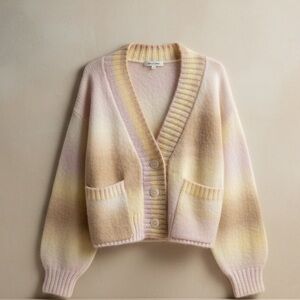 Flat White Pastel Fuzzy Cardigan Oversized Soft Knit Balloon Sleeve